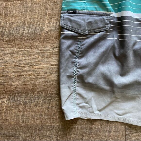 O’Neill Board Shorts High Tide Stripe Beach Men’s 30 Waist Swim - Picture 4 of 13